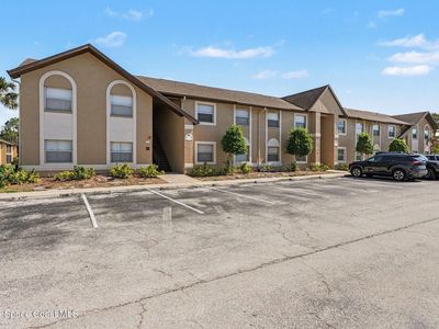 240 Spring Dr APT 2