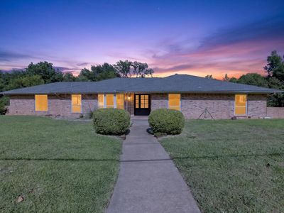 1438 Vicki Dr