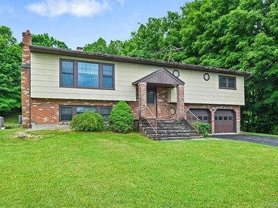 Property at 28 Peter Bush Drive, Monroe, NY