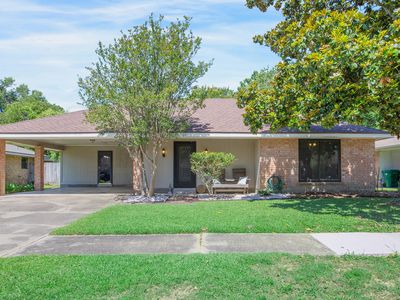 207 Saint Benjamin Dr