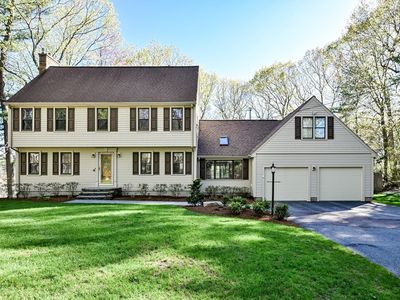 Property at 15 Edwards Rd, Foxboro, MA