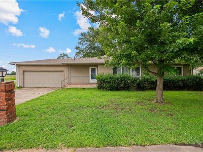 1210 N 18th Pl