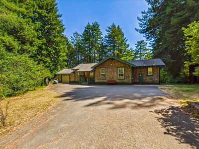 100 McConnahas Rd