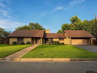 4524 Leisure Ln