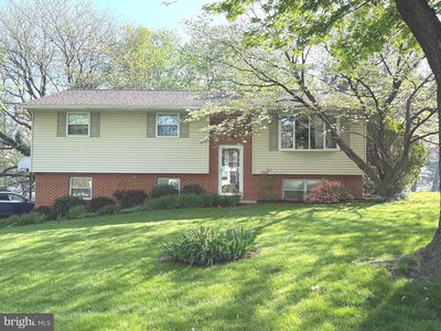 419 Hilltop Cir