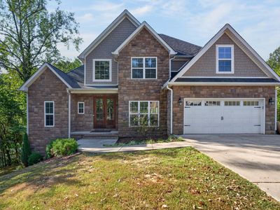 120 Essex Rd