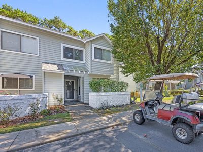 100 Shadow Moss Pl. #33