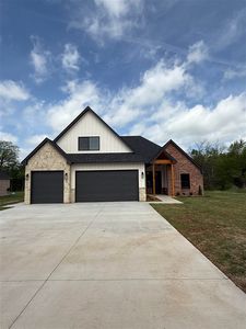 4816 N Rogers Dr