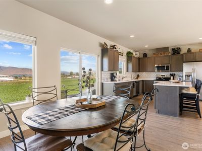 2243 S Mystical Loop