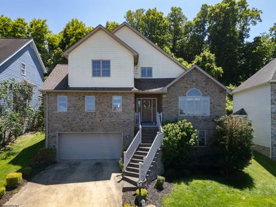 183 Donna Ave