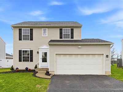 5779 Willow Creek Ln