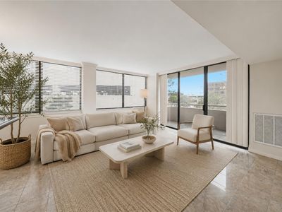 3525 Sage Rd APT 404