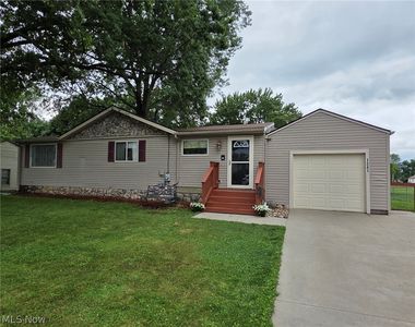 Property at 1341 Benton St, Barberton, OH