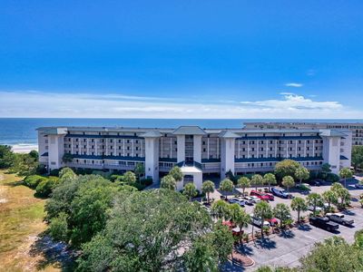 601 Retreat Beach Circle #422