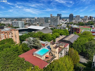 2021 SW Main St Unit 33
