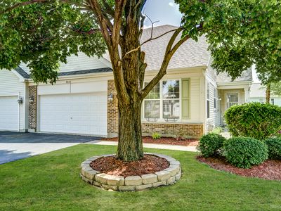 8222 Tremont Ln