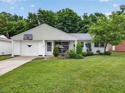 Property at 1169 Ranchland Dr, Mayfield, OH