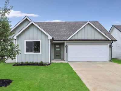 3809 E Kansas St