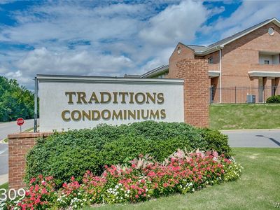 3218 Veterans Memorial Pkwy APT 3309