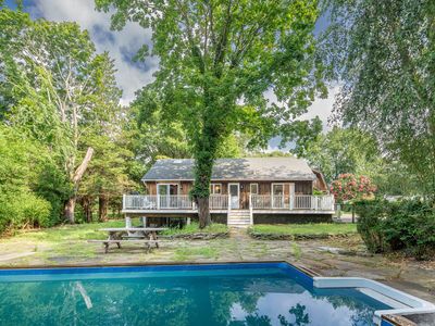 12 Ginny Dr