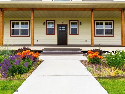 1707 Roundup Blvd