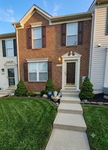 8703 Thornbrook Dr