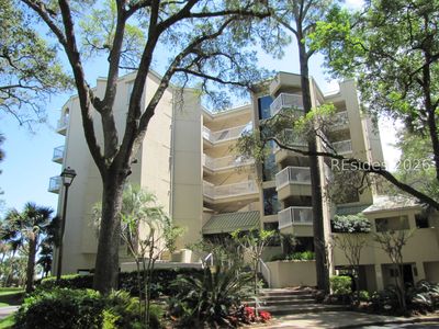 77 Ocean Ln APT 210