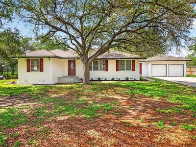9849 Redbud Dr