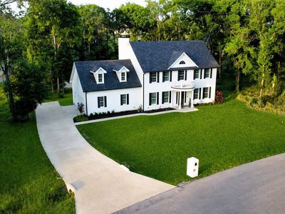 656 Calmwater Ct