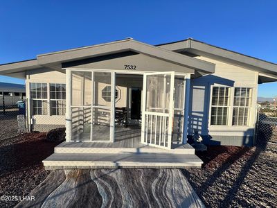 7532 N Valley View Dr