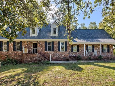 919 Windy Rd