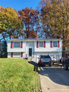 1239 Woodledge Dr