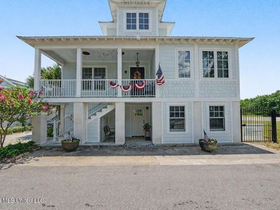 110 State St