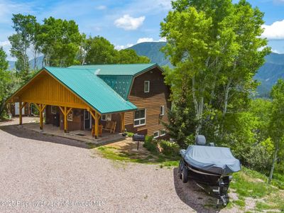 238 Hawk Ln