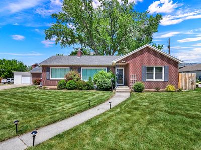 266 Chimes View Dr