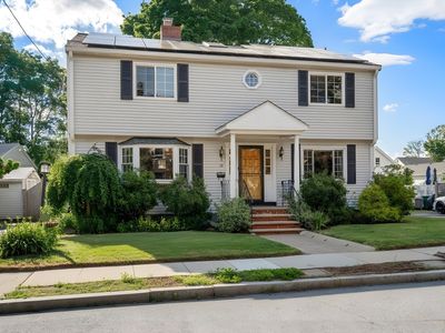 10 Hunewill Ave