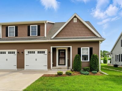 6 Saint Andrews Way #6