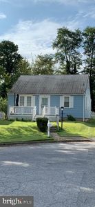 22 Village Rd