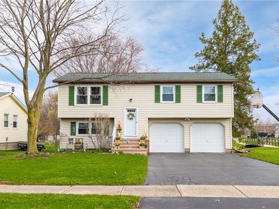 2 Tallwood Dr
