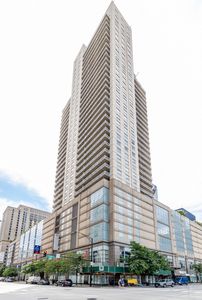 545 N Dearborn St #W1409