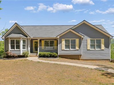 135 Chimney Way