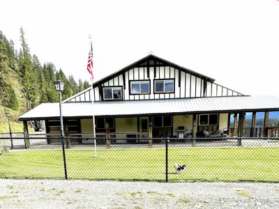 1870 Highway 57