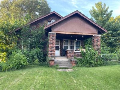 301 E Virginia Rd