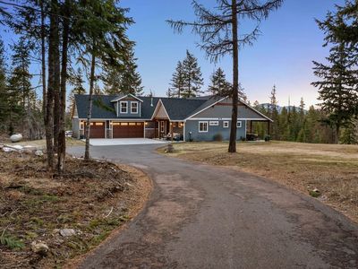 3801 W Upriver Dr