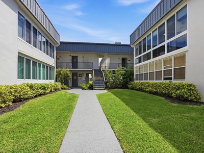 563 Piedmont L