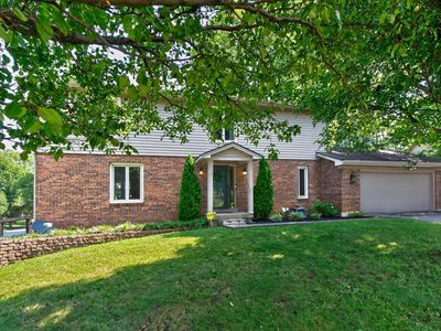2057 Parasol Dr