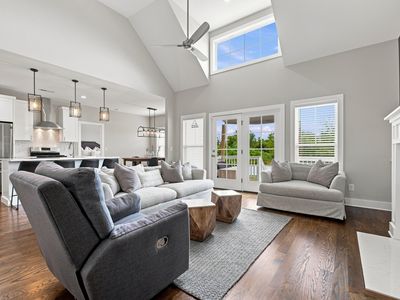 221 Downeymeade Dr