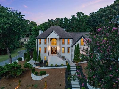 762 Bedford Oaks Dr