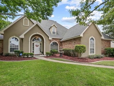 207 Lansdowne Dr