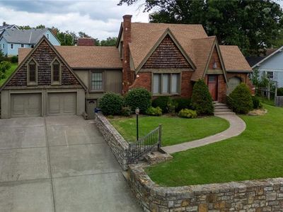 808 Magnolia St